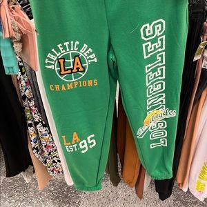 Los Angeles Green Atheltic Department Sweatpants with graphic pattern